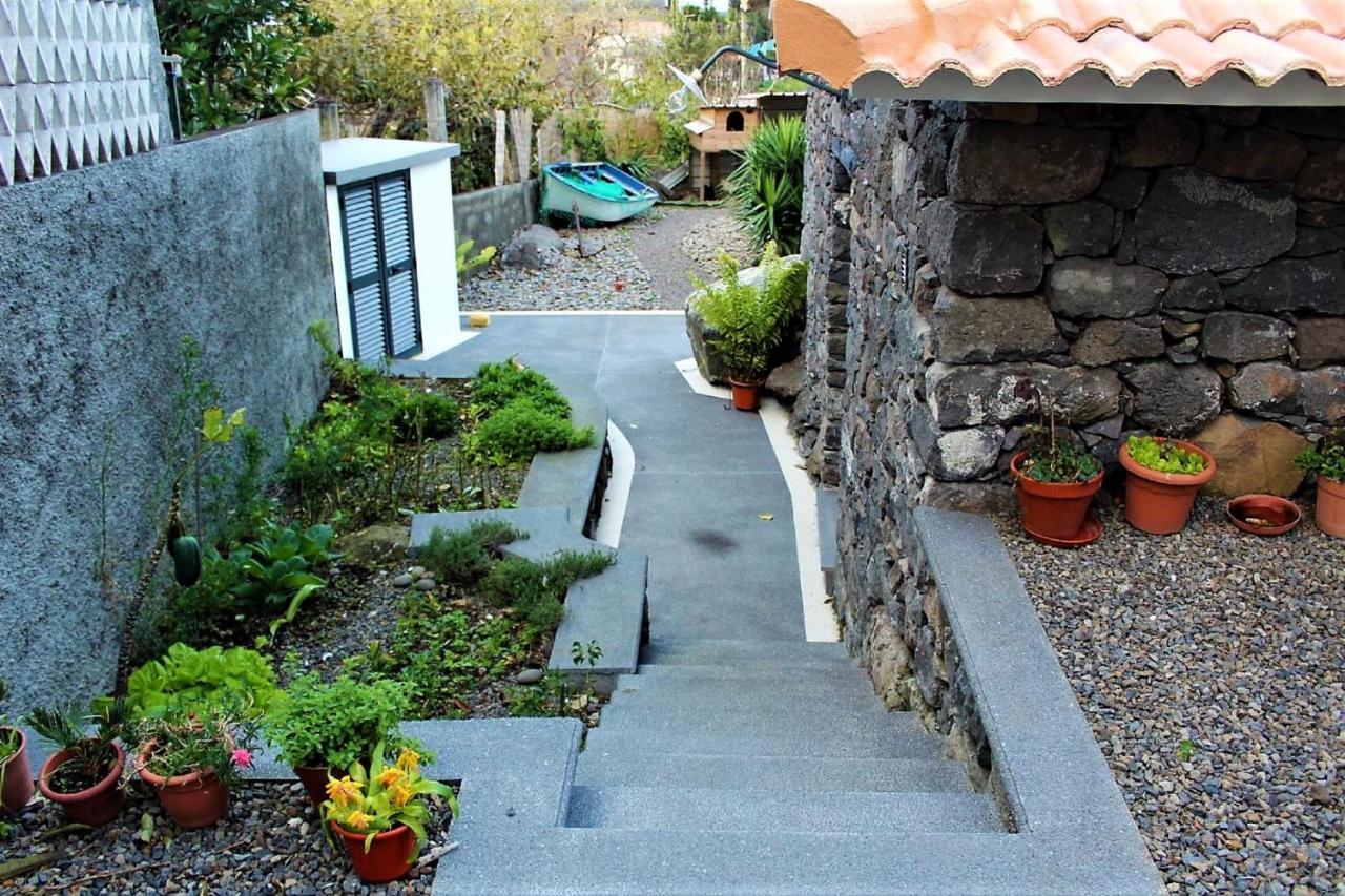 פונטה דלגדה Cottage Quinze, Contemporary Designed Cottage With Swimming Pool מראה חיצוני תמונה