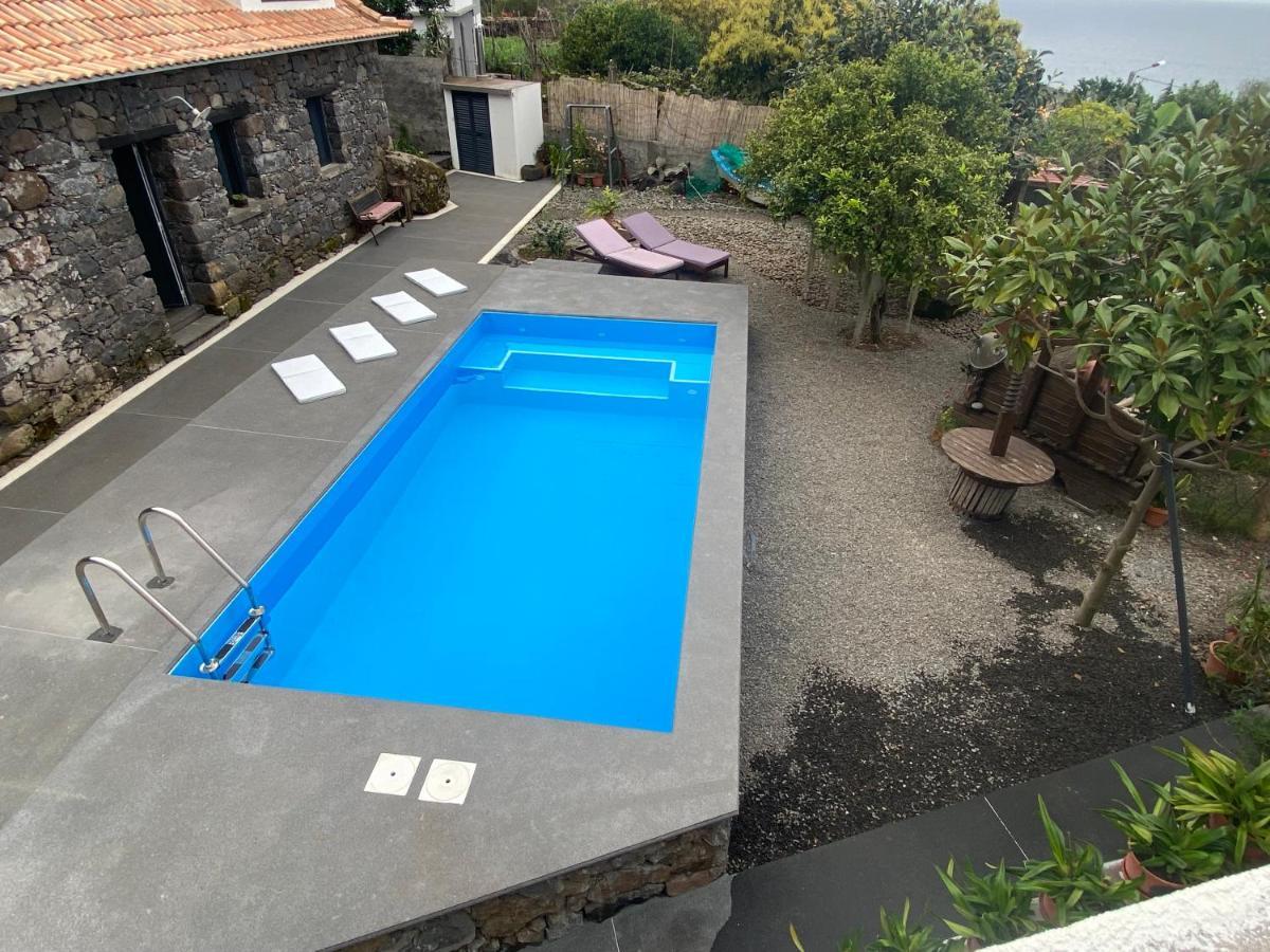 פונטה דלגדה Cottage Quinze, Contemporary Designed Cottage With Swimming Pool מראה חיצוני תמונה